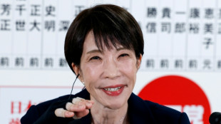 Japon: l'ultra-conservatrice Sanae Takaichi a maintenant les coud&eacute;es franches