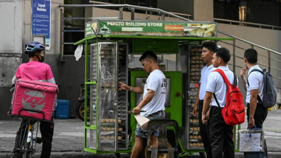  La guerre au Moyen-Orient &ocirc;te le pain de la bouche aux vendeurs de rue philippins 