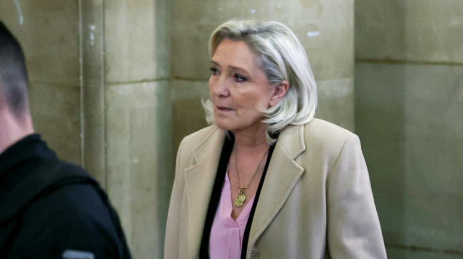 Berufungsprozess gegen Le Pen wegen Veruntreuung von EU-Geldern er&ouml;ffnet