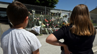 Surveillante tuée: vers la mise en examen du collégien, minute de silence dans les établissements