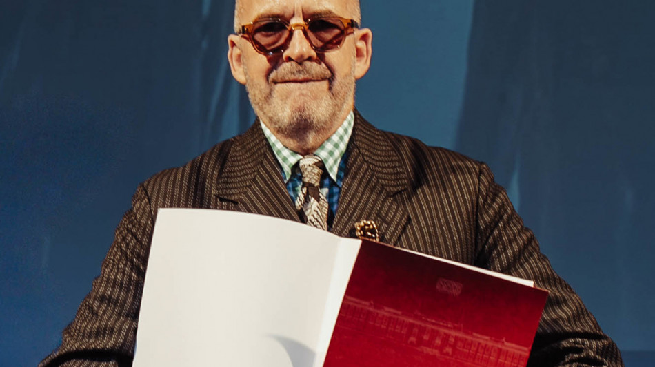  Marras nominato accademico d'onore da Belle Arti Frosinone 