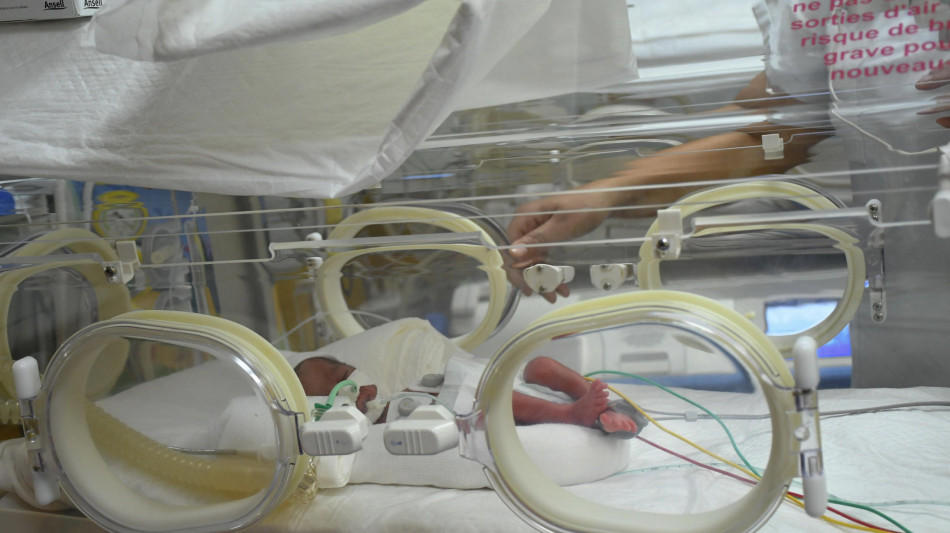  Nuova centrale di monitoraggio per la terapia intensiva neonatale a Bologna 