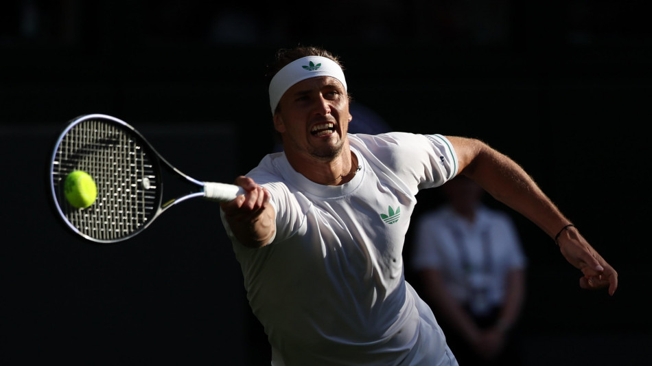 Wimbledon: Zverev in crisi 'mi sento vuoto e solo, senza gioia'