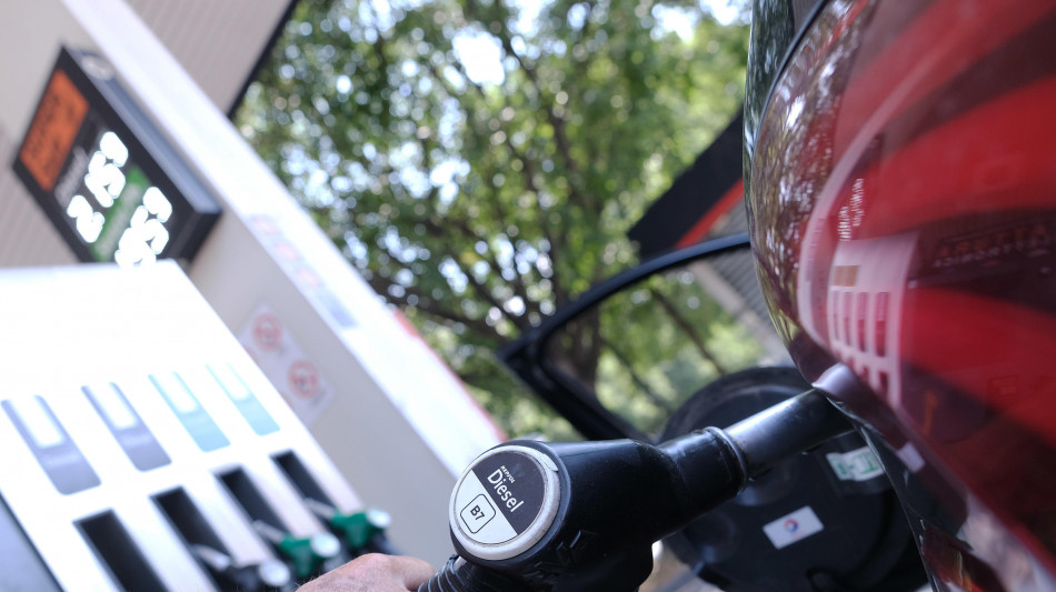  Il Cdm approva un nuovo taglio delle accise sul gasolio fino al 25 agosto 