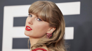 Taylor Swift Global Recording Artist pi&ugrave; venduta dell'anno