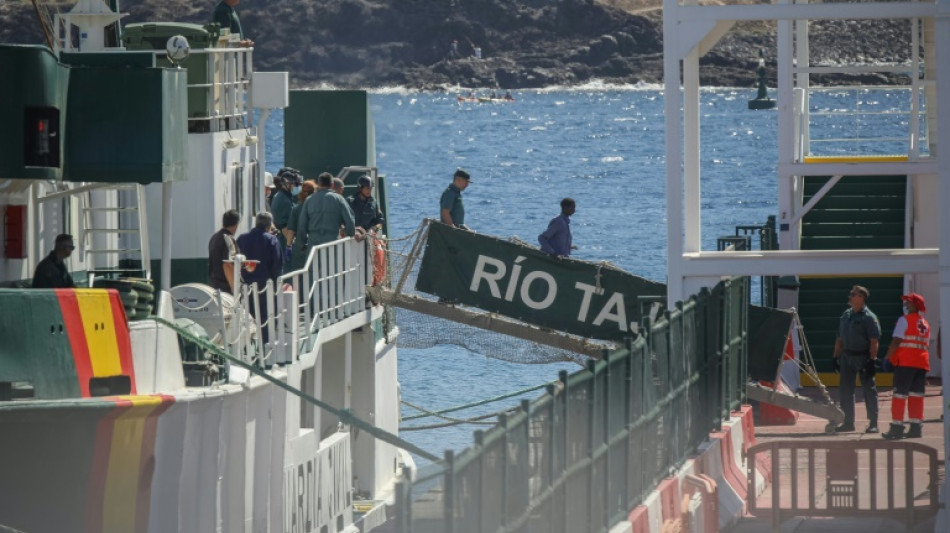 Mehr als 1300 Migranten erreichen am Wochenende die K&uuml;sten der Kanaren