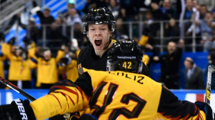 Sieg gegen Kasachstan: DEB-Team k&auml;mpft um Gruppensieg