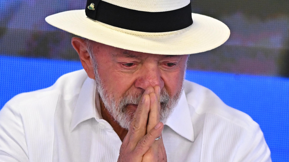  Brasile, Lula vara nuove norme per l'industria della salute 