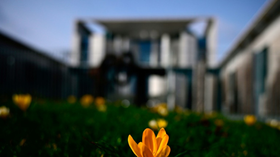 Bund-L&auml;nder-Beratungen zu Fl&uuml;chtlingen und Corona-Schutzma&szlig;nahmen begonnen