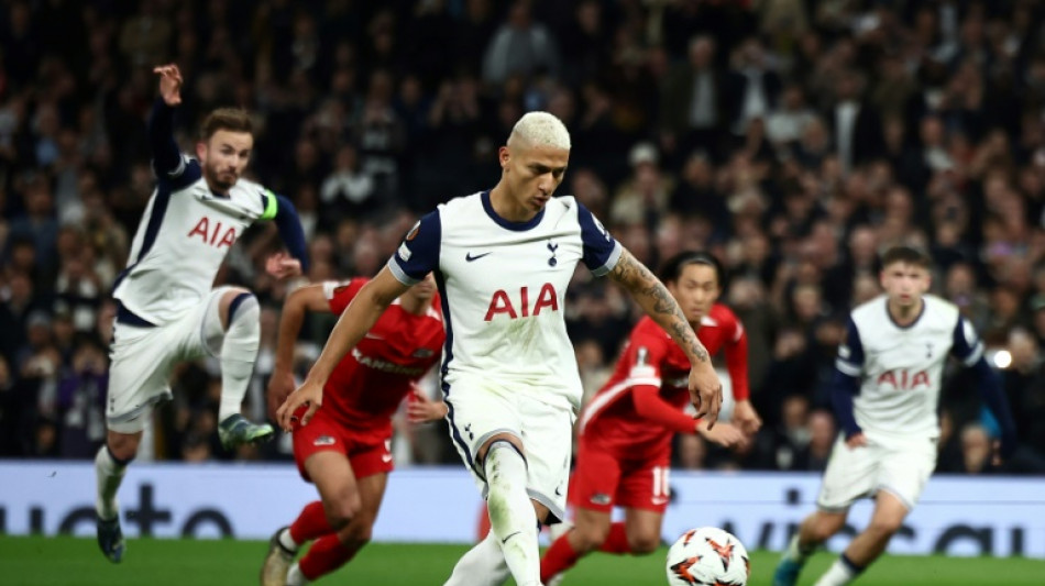 Tottenham, Lazio e Anderlecht vencem e se mant&ecirc;m 100% na Liga Europa