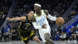 Schr&ouml;der gl&auml;nzt bei Lakers-Sieg - Dallas verliert mit Topduo