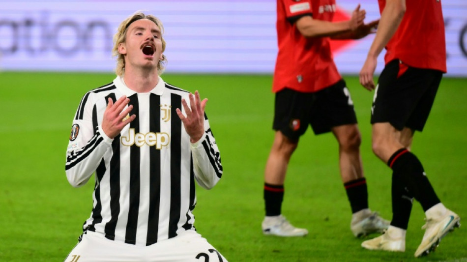  Juventus denied at the death, Sunderland make point in Poland in Europa League 