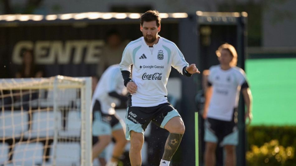  Messi juega su &uacute;ltimo partido con Argentina en una fiesta de agradecimiento 