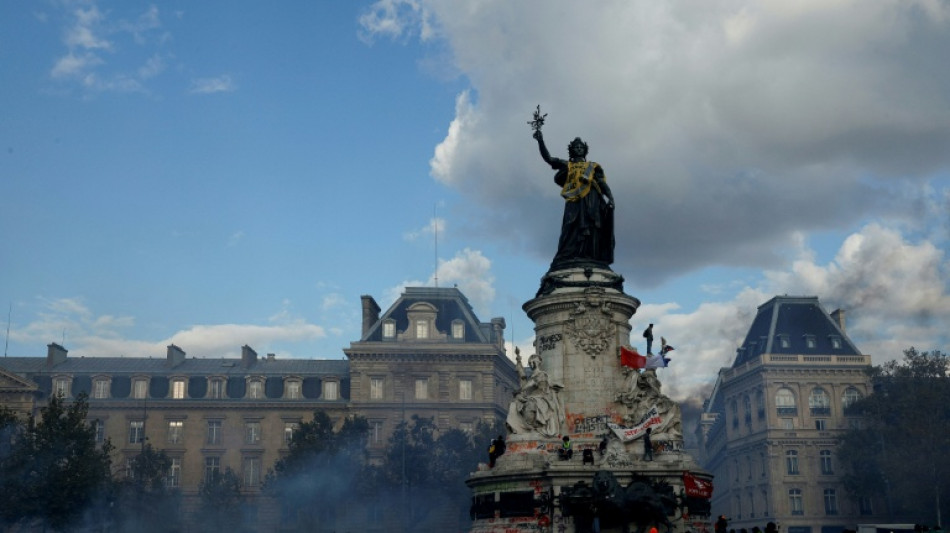  Nach Ausschreitungen in Frankreich: Gelbwesten planen neuen Protesttag 
