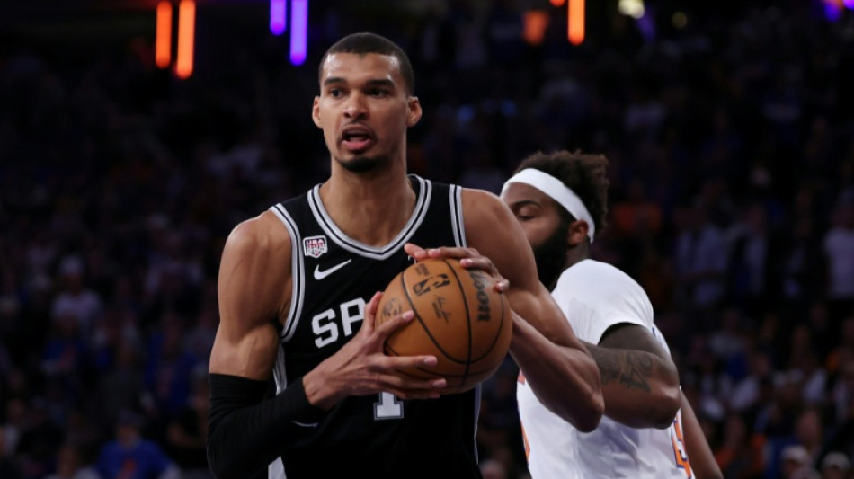  'It just hurts': Spurs search for answers after epic collapse against Knicks 
