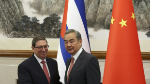 China recibe a l&iacute;deres latinoamericanos para afianzar lazos