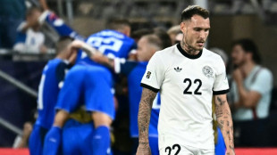 Alemanha estreia nas Eliminat&oacute;rias com derrota hist&oacute;rica para Eslov&aacute;quia (2-0)