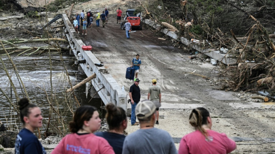 Sturzflut in Texas: Über 40 Todesopfer geborgen - Suche nach Vermissten dauert an