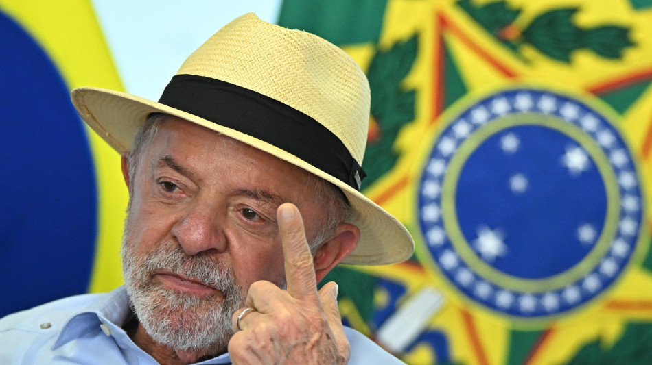  Brasile, si dimette il capo della campagna elettorale di Lula 
