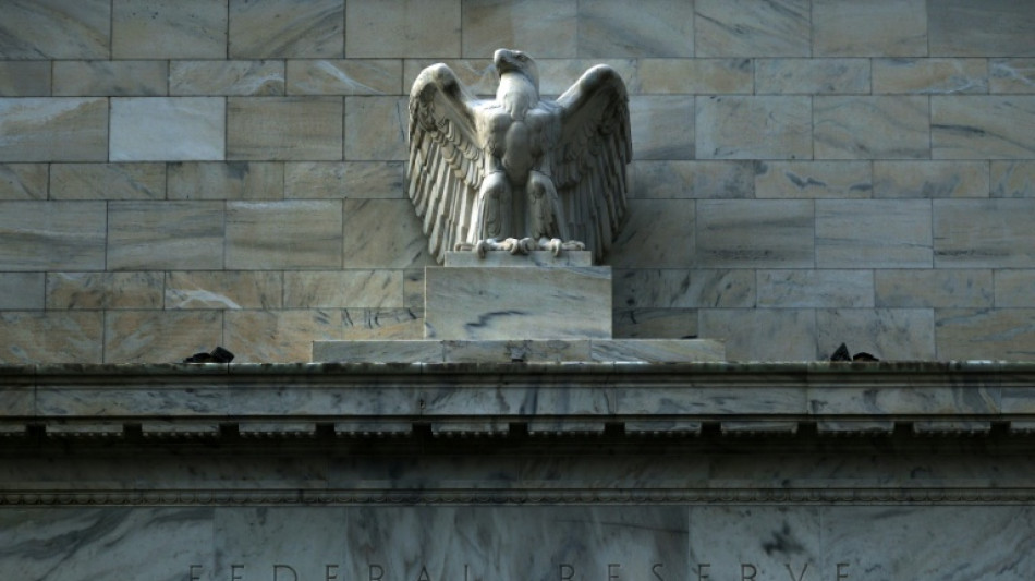 Fed mant&eacute;m taxas de juros inalteradas e desafia press&atilde;o de Trump