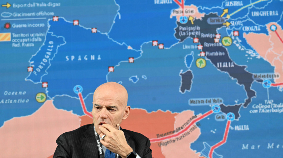 Descalzi, 'nel 2024 risultati concreti nella sostenibilit&agrave;'