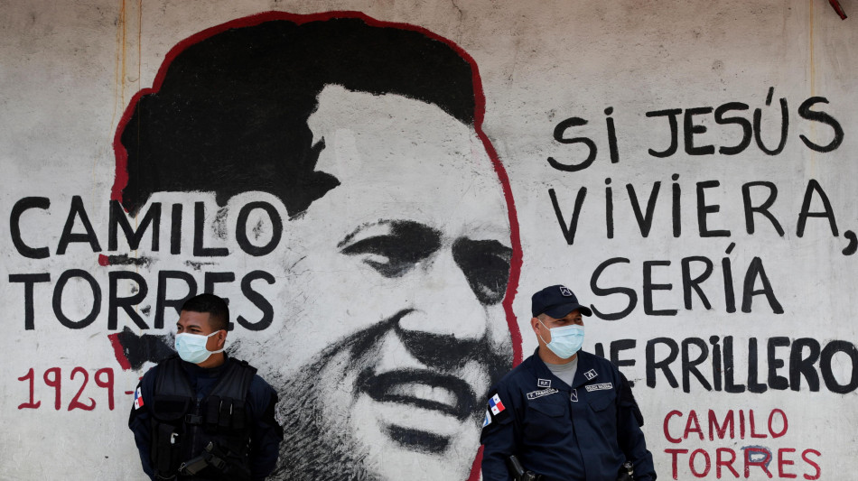  Colombia, identificati i resti del prete guerrigliero Camilo Torres 