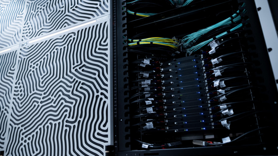  Al Dama di Bologna un computer quantistico da 140 qubit 