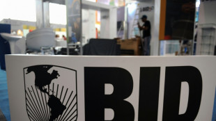 El BM y el BID invertir&aacute;n otros 400 millones de d&oacute;lares en conexi&oacute;n digital en colegios