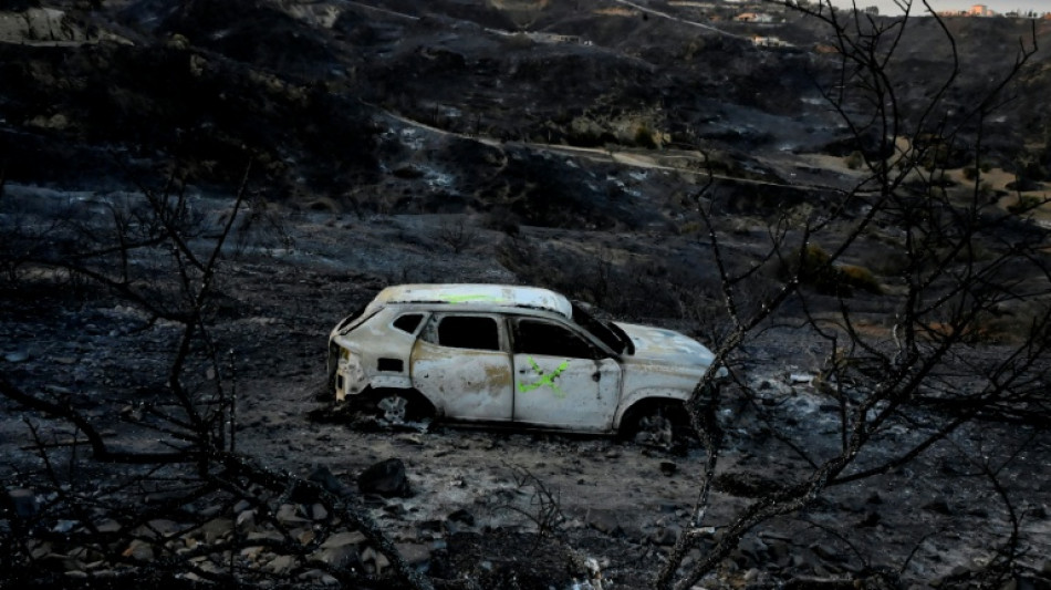  'Ring the bells': residents recall escape from deadly Spanish wildfire 