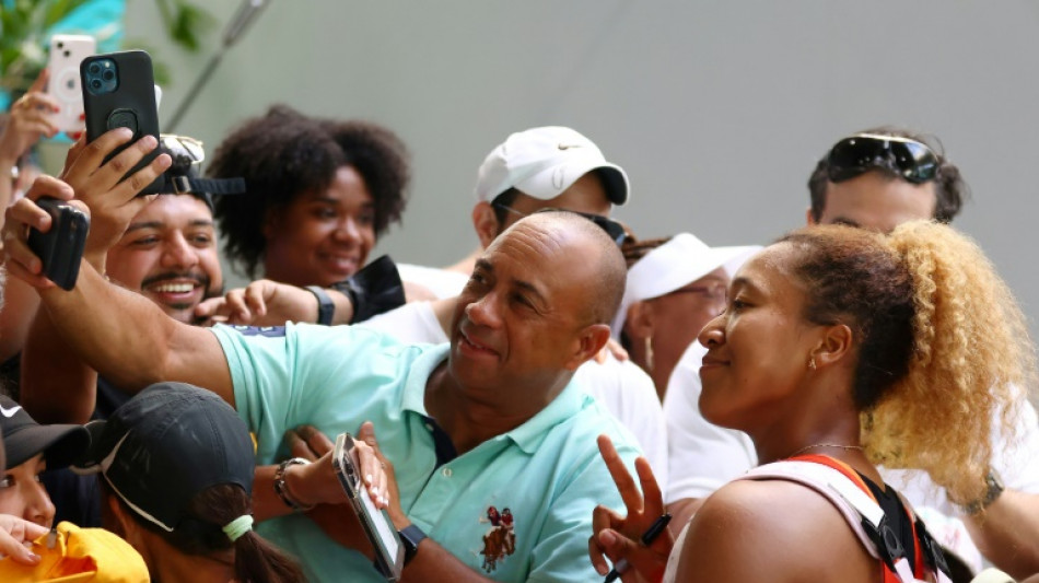 Tennis: larmes de joie d'Osaka, qui d&eacute;fiera Swiatek en finale &agrave; Miami