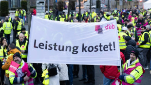 Silberbach tritt als Bundesvorsitzender von Beamtenbund zur&uuml;ck 