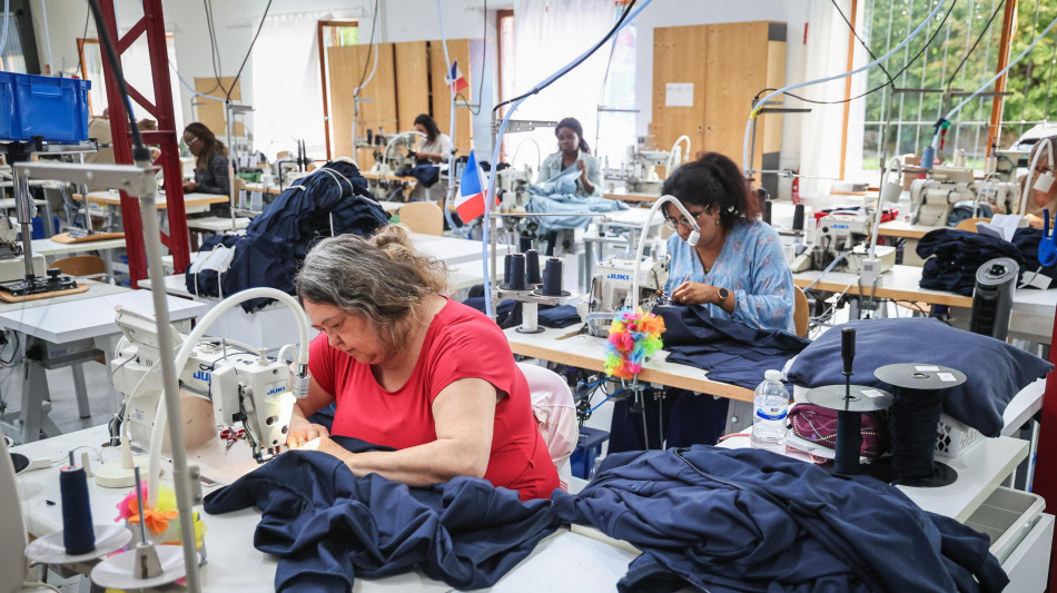  Istat, produzione industriale -1% a ottobre, cresce solo l'energia 