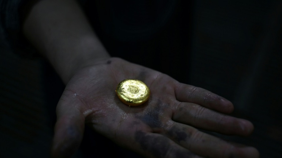  La fiebre del oro transforma vidas y paisajes en Afganist&aacute;n 