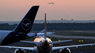 Lufthansa-Flugzeug kehrt wegen Bombendrohung nach Frankfurt zur&uuml;ck