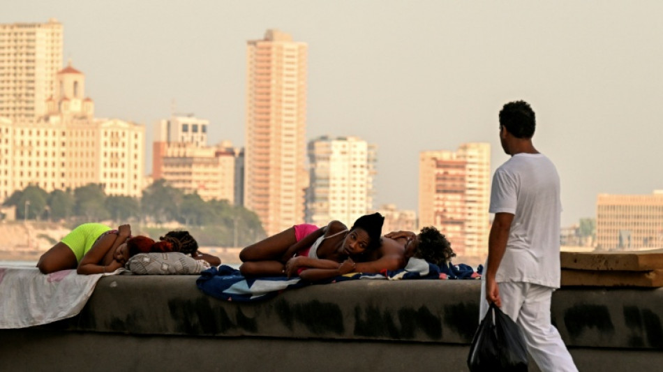  Cuba come&ccedil;a a restabelecer eletricidade ap&oacute;s novo apag&atilde;o nacional 