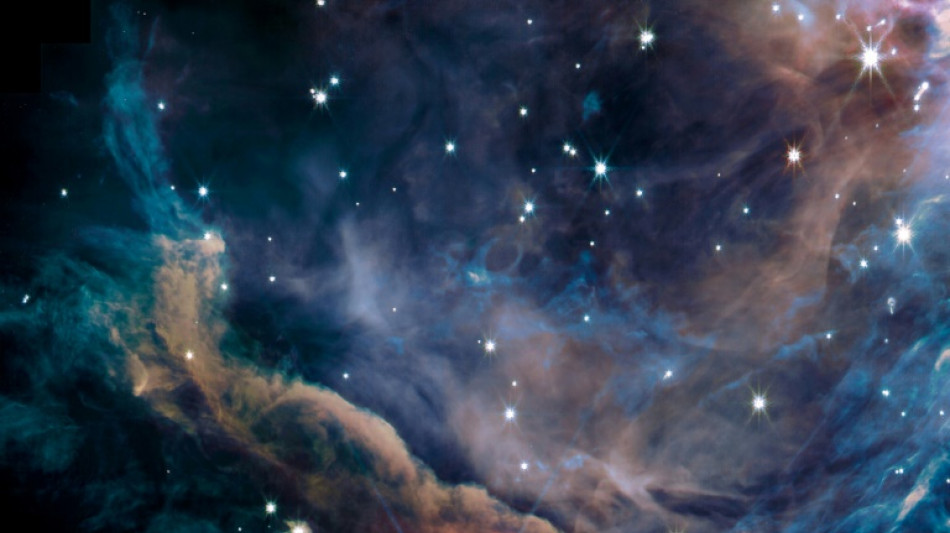 Telescopio Webb captura im&aacute;genes "impresionantes" de nebulosa de Ori&oacute;n