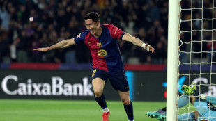Bar&ccedil;a vence Osasuna (3-0) em jogo adiado e assume lideran&ccedil;a isolada do Espanhol