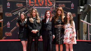 La veuve d'Elvis Presley conteste le testament de sa fille d&eacute;c&eacute;d&eacute;e