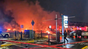 Sobe para sete o n&uacute;mero de mortos em queda de avi&atilde;o de transporte m&eacute;dico nos EUA