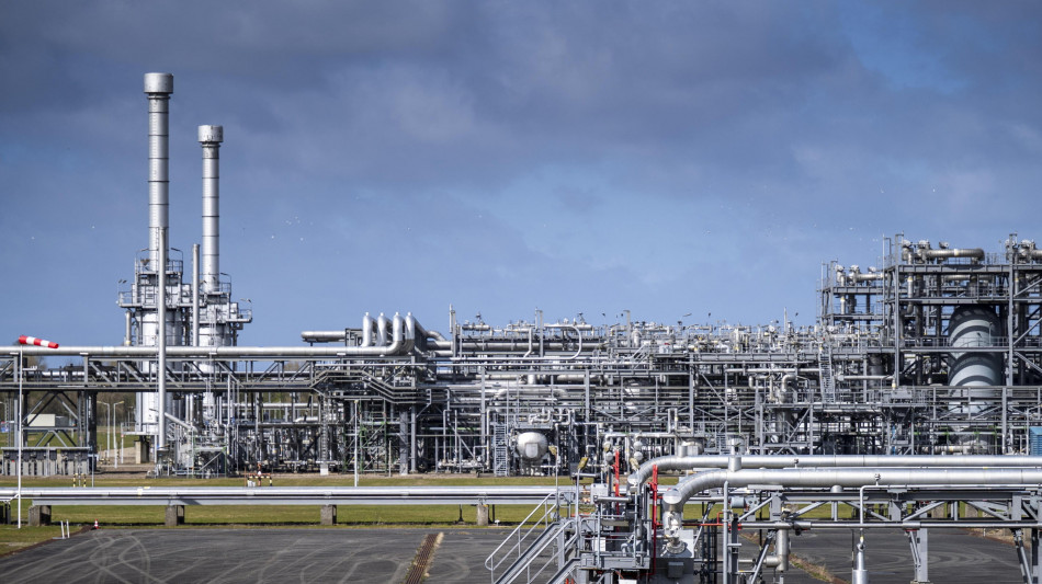  L'Italia accelera sulle scorte di gas, sfiorato il 50% 