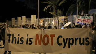 Politiker in Zypern m&uuml;ssen sich wegen "goldener P&auml;sse" vor Gericht verantworten