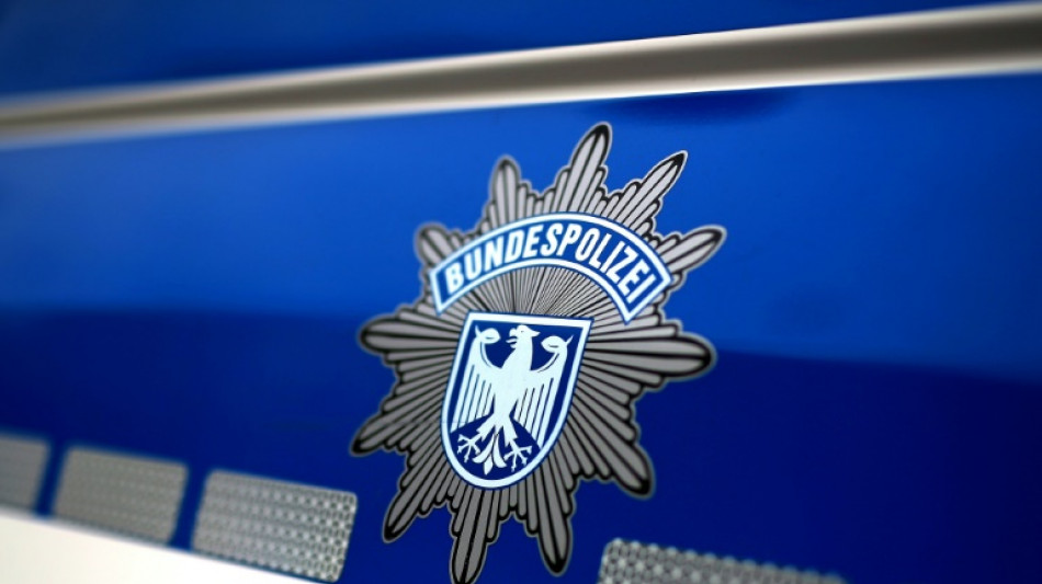 Durchsuchungen bei Schleusern in Nordrhein-Westfalen: 32-J&auml;hriger festgenommen