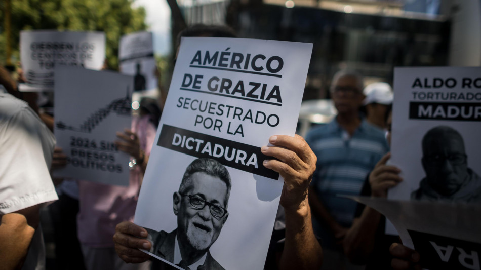 Venezuela, figlia di Am&eacute;rico De Grazia 'Non lasciatelo morire'