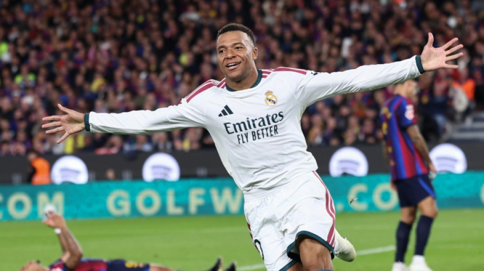 Mbapp&eacute; decide e d&aacute; vit&oacute;ria ao Real Madrid no cl&aacute;ssico contra o Barcelona 
