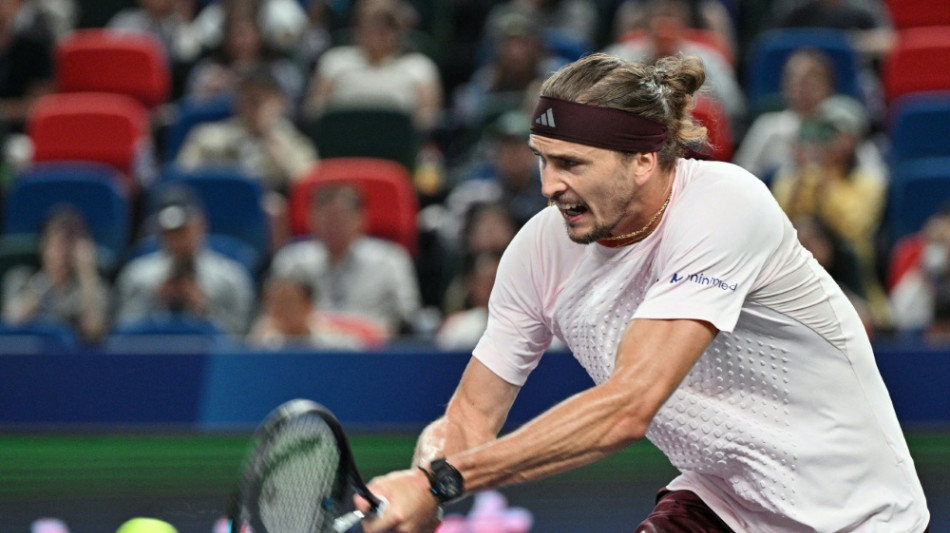  Trotz Kn&ouml;chelverletzung: Zverev im Viertelfinale von Shanghai 