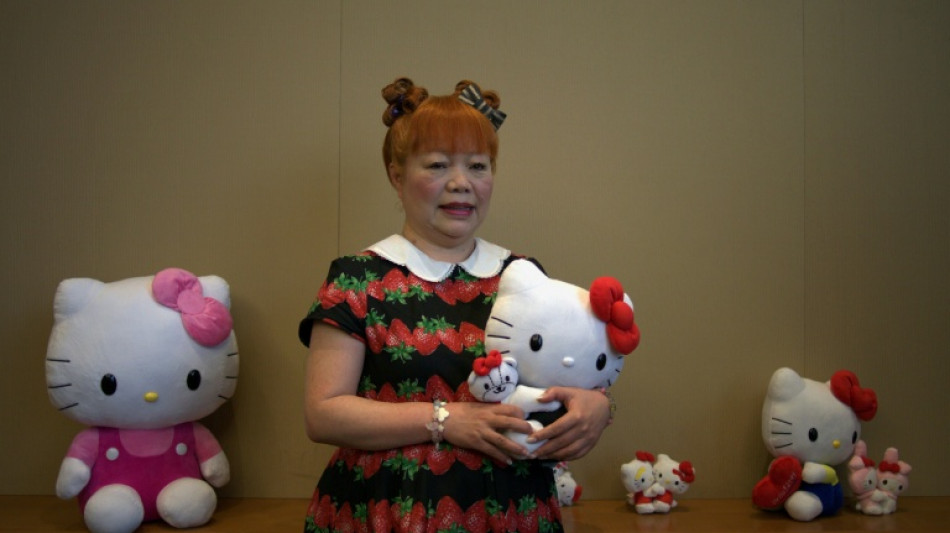  Designer da Hello Kitty deixa o cargo ap&oacute;s quatro d&eacute;cadas 