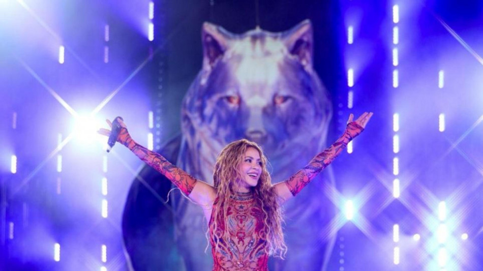  Shakira ipnotizza 50mila fan a Madrid, 'Io lupa torno al mio branco' 