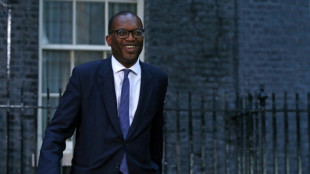 Truss ernennt erste britische Regierung der Geschichte ohne wei&szlig;en Mann in Spitzenposition