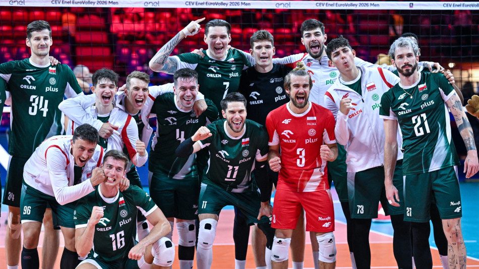  Eurovolley: 3-0 alla Slovenia, Polonia prima finalista 