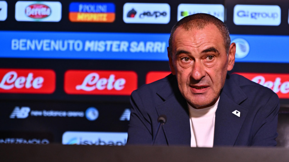  Sarri, 'il mercato &egrave; palloso, un insulto alla mia professione' 